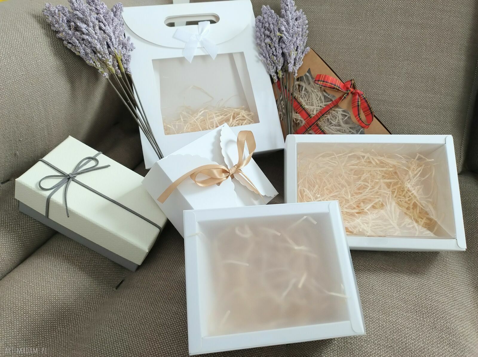 Serce z woreczkiem na kartę podarunkową - ręcznie robiony box prezentowy