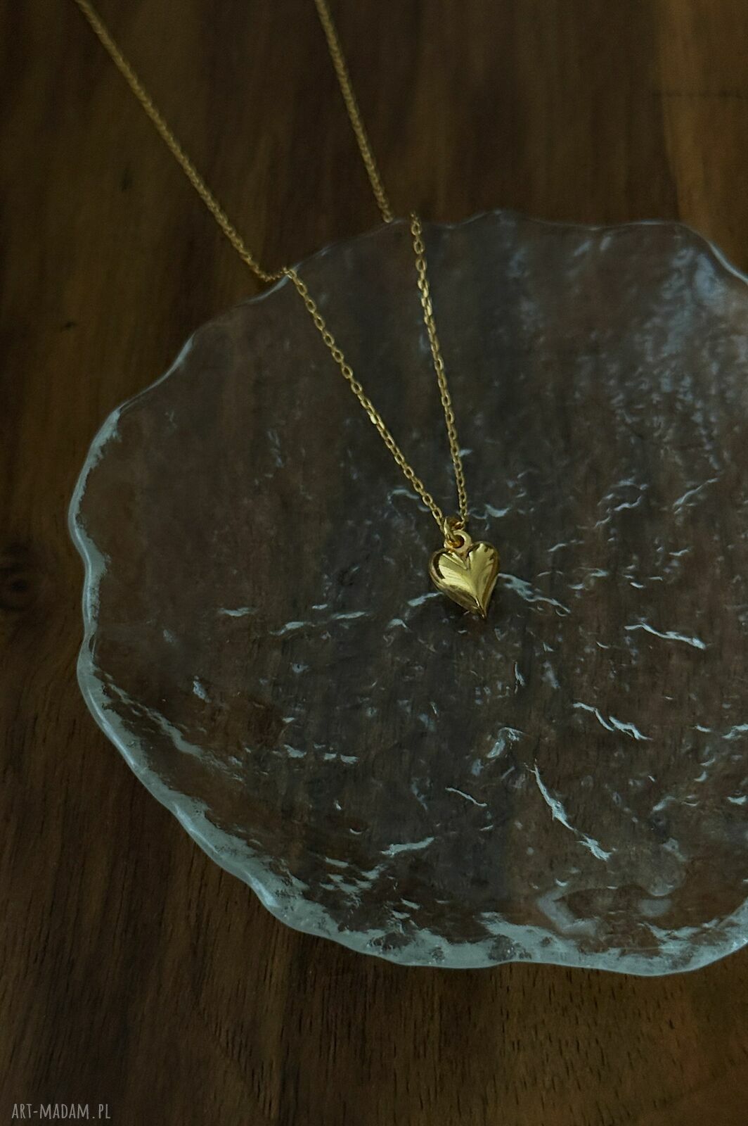 naszyjniki: Złoty naszyjnik z małym serduszkiem hand made