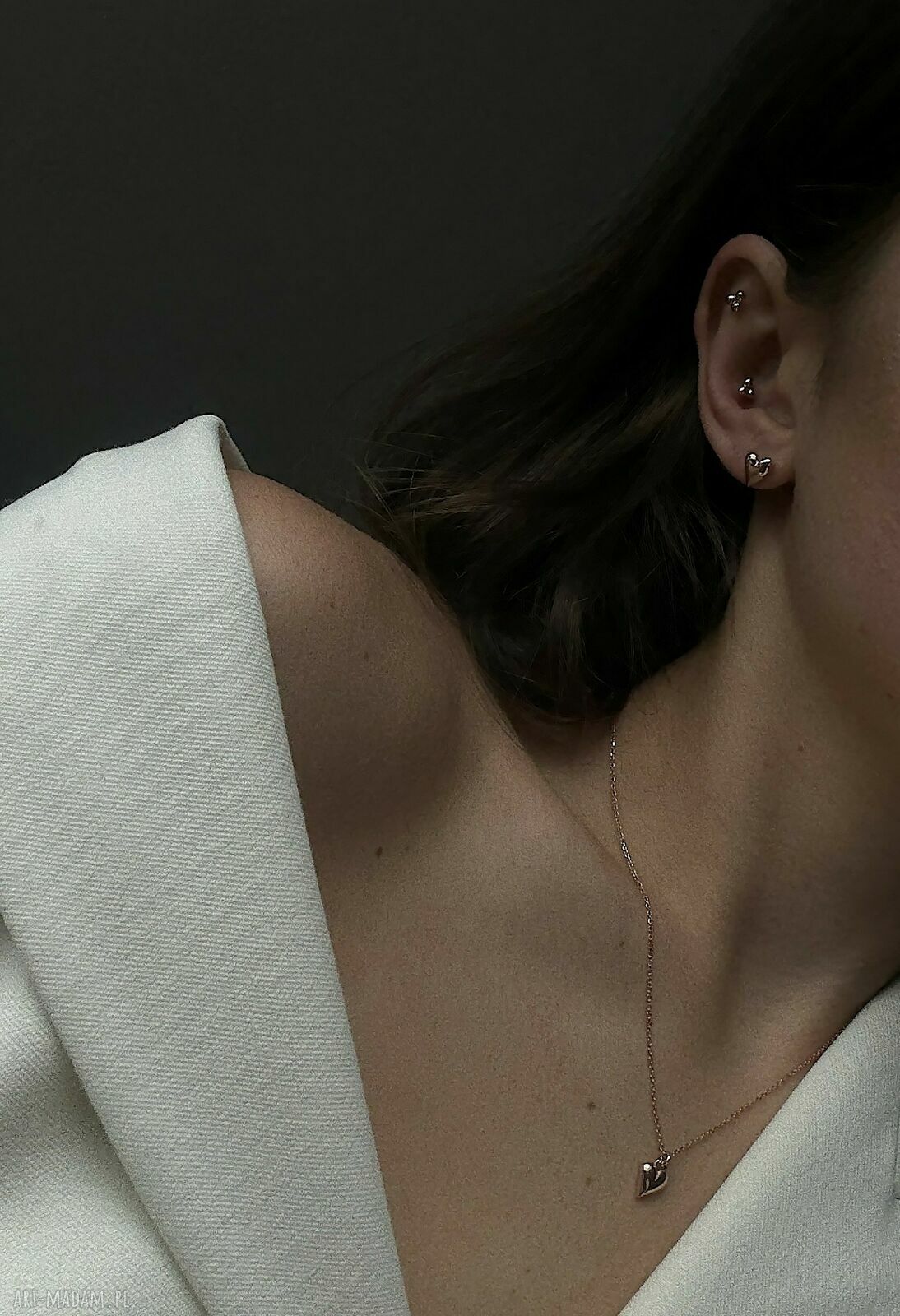 naszyjniki: Złoty naszyjnik z małym serduszkiem hand made