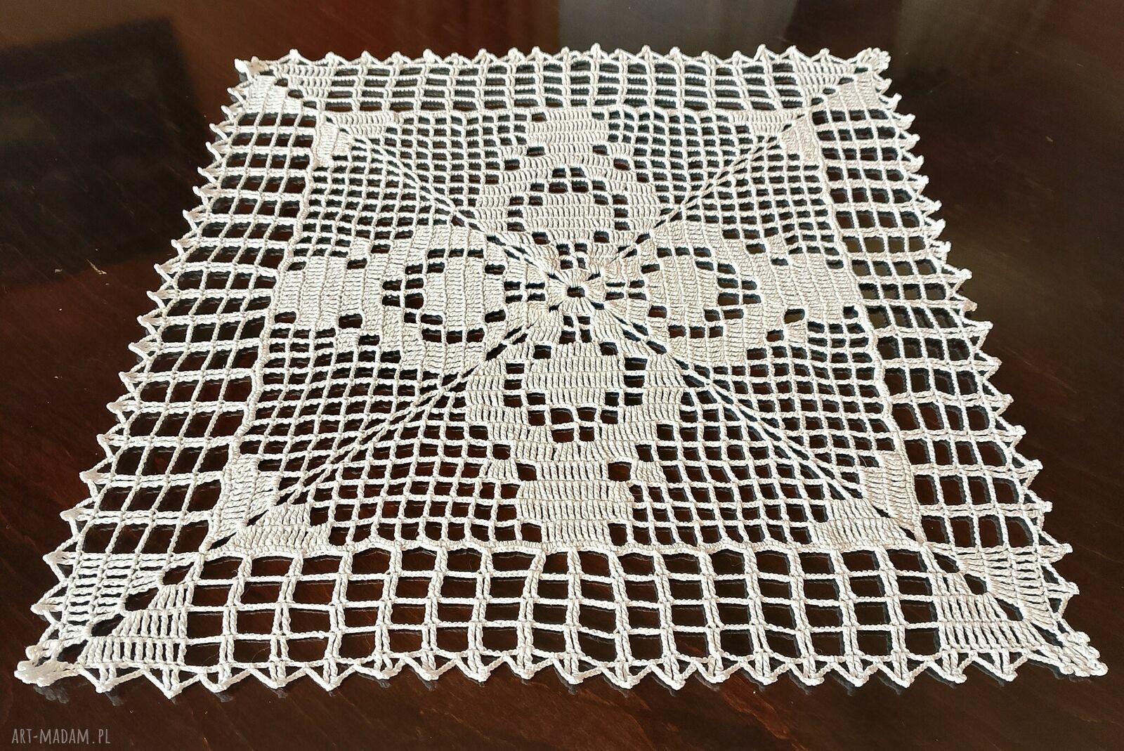 Serwetka kwadratowa vintage - biała podkładka na stół 31x31 cm