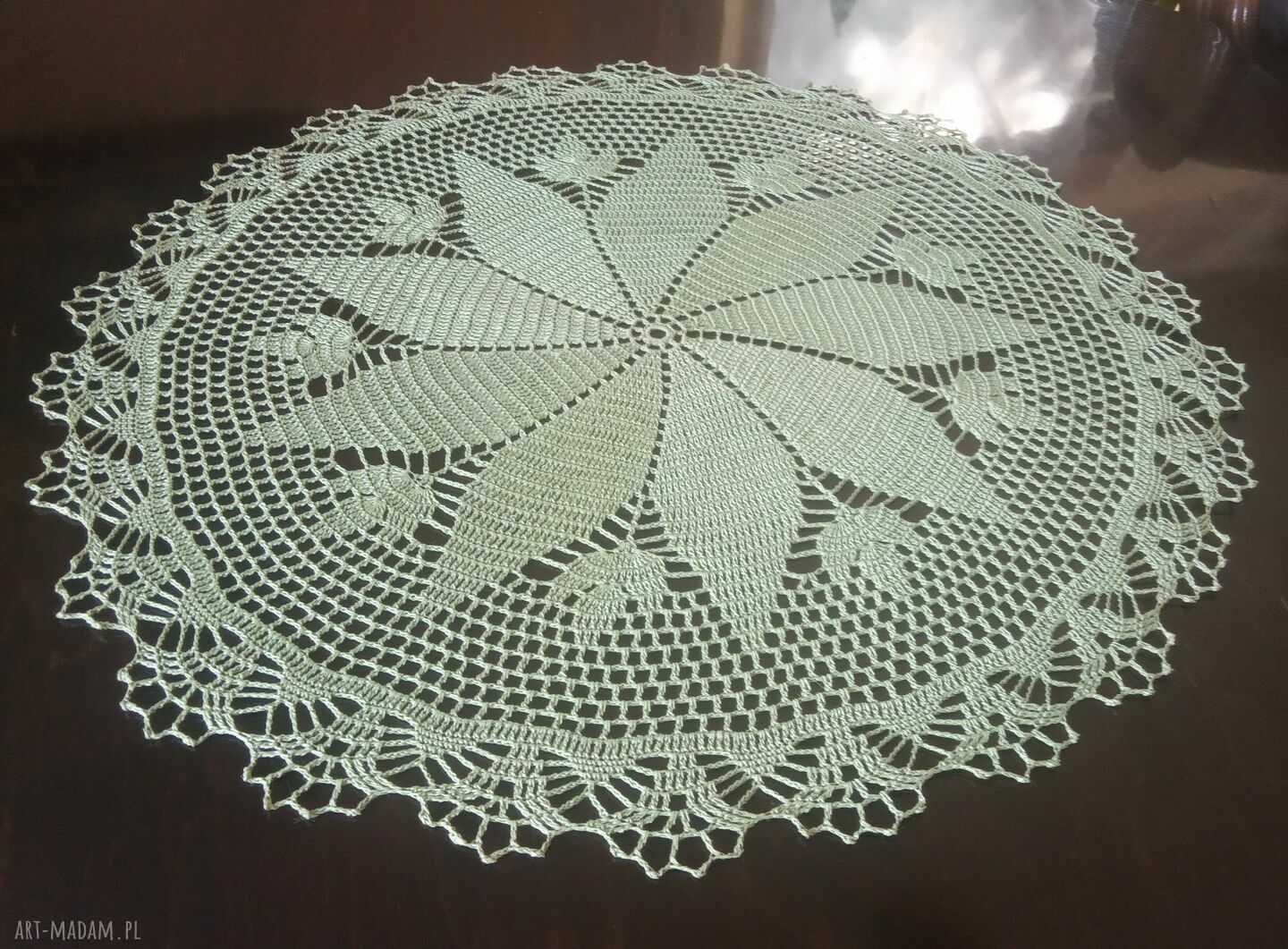 Oliwkowa serwetka z kordonka - rękodzieło 57 cm