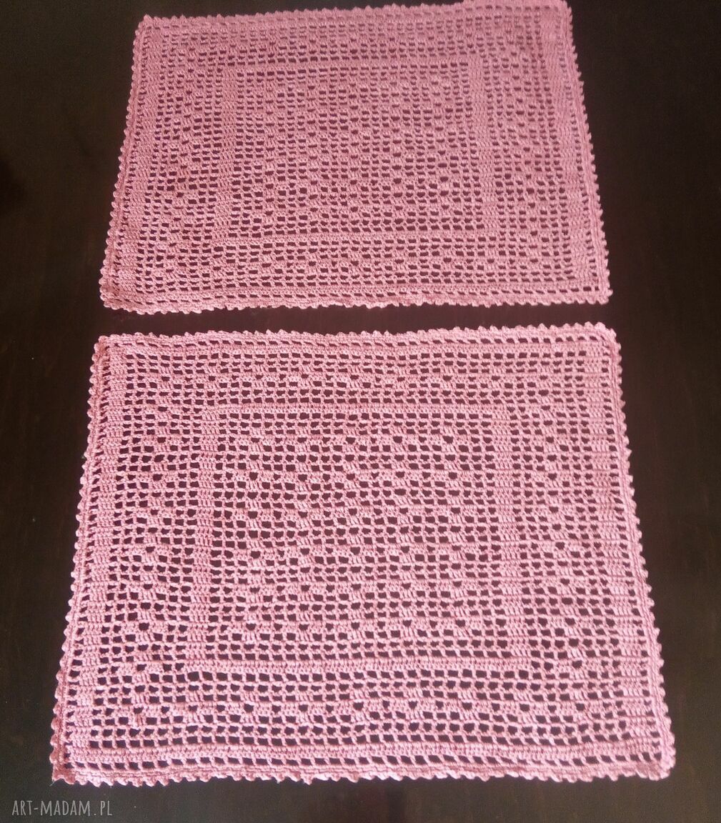 Różowe serwetki koronkowe 2 szt. - 40 x 32 cm