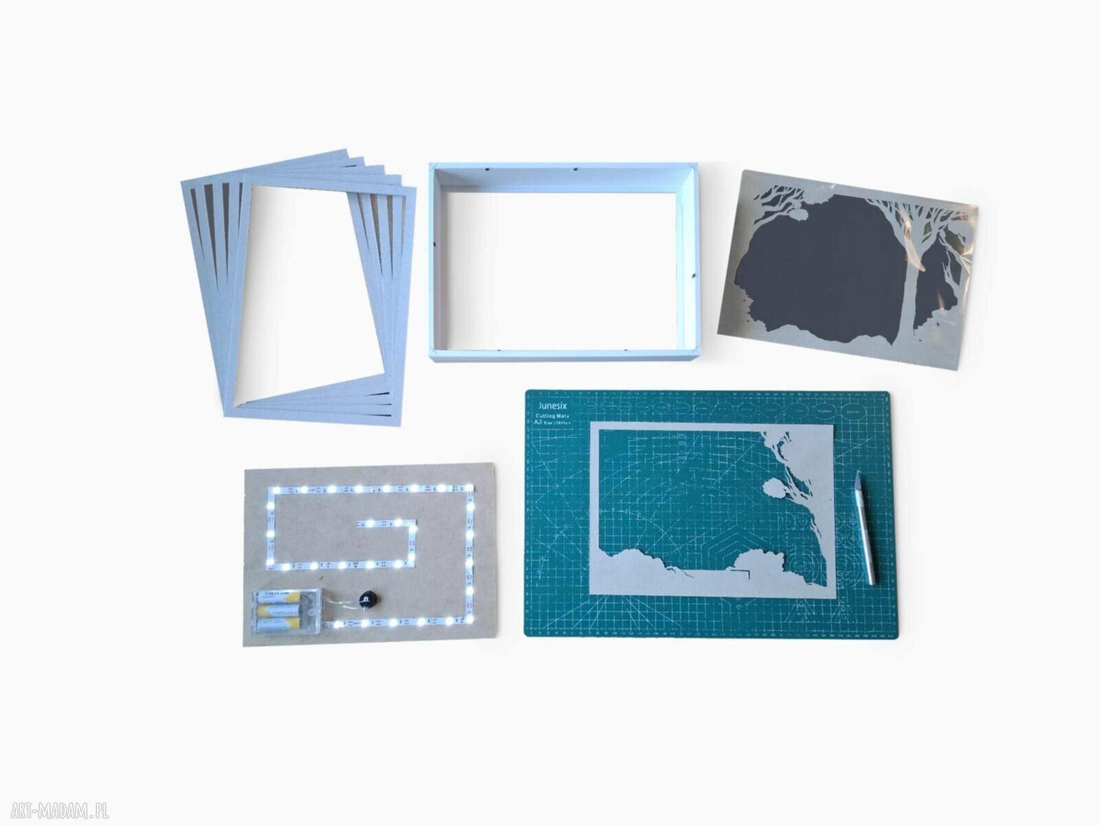 Shadowlamp "Japoński Las" - zrób shadowbox z LED i wycinaj swój własny las