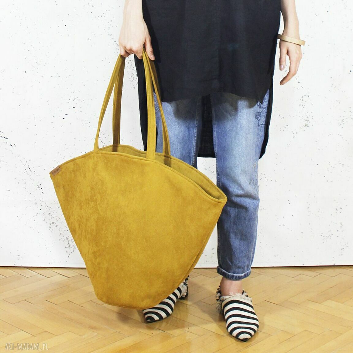 Musztardowa Shelly Bag - torba w kształcie koszyka na ramię z ekoskóry vegan