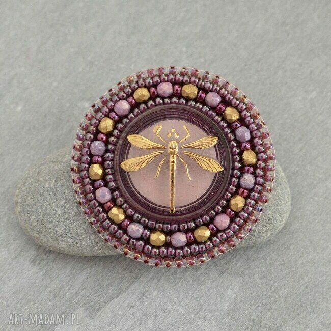 shiny buttons::dragonfly