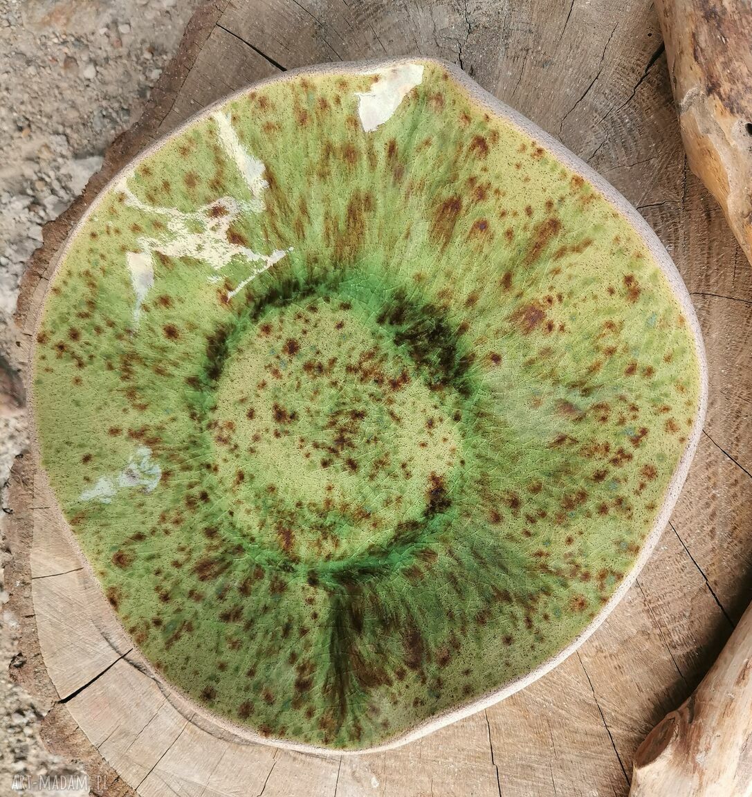 Ceramiczna misa Shiraja c259 - ręcznie wykonana z zielonym szkliwem