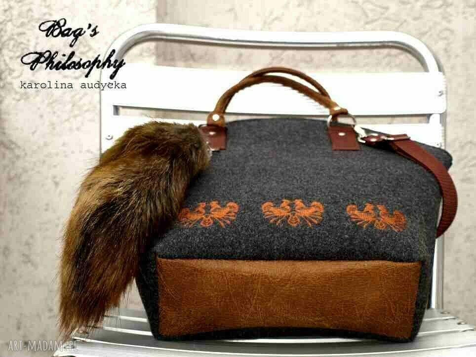 Shopper Bag w stylu folk z kitą