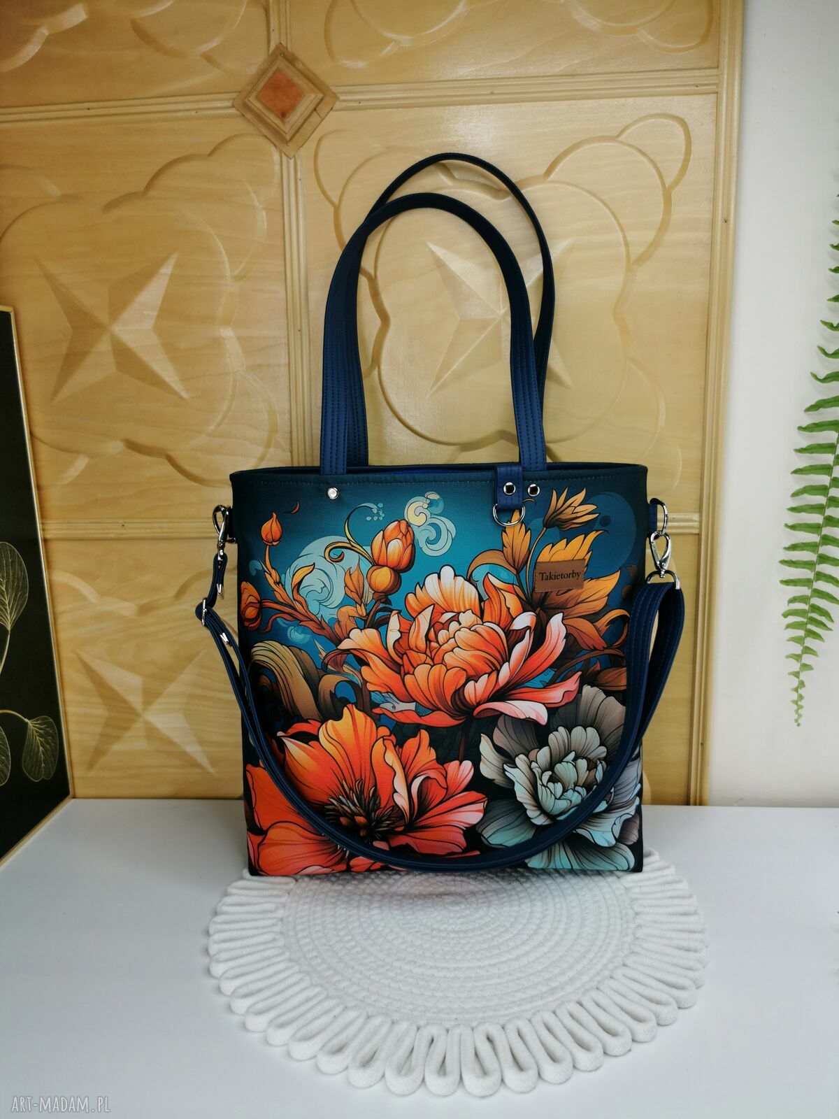 Pojemna torebka shopper w kwiaty z kosmetyczką i dopinanym portfelikiem