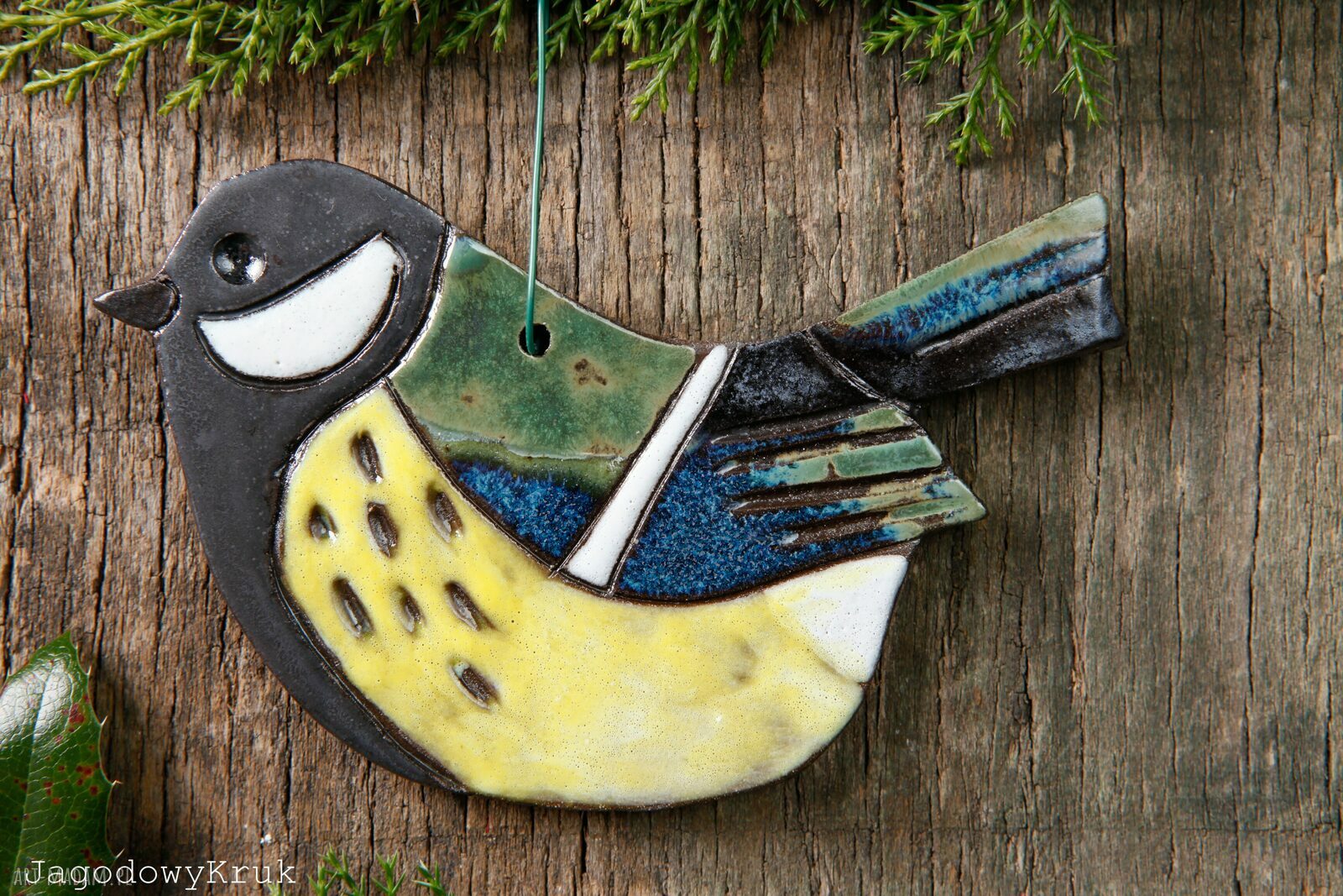 Sikorka ceramiczna szkliwiona - dekoracja na choinkę (11,5 x 6 cm)
