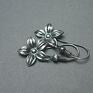 oksydowane silver flower kolczyki