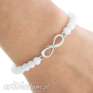 simply charm - white jade with infinity