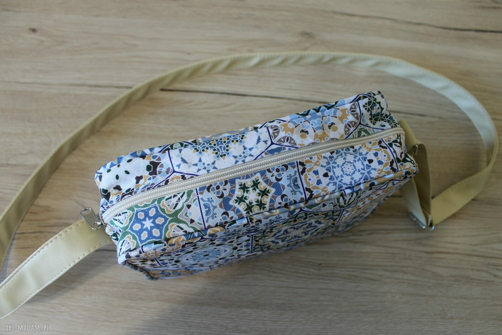 Handmade torebka na ramię Single Bag - beżowe heksagony