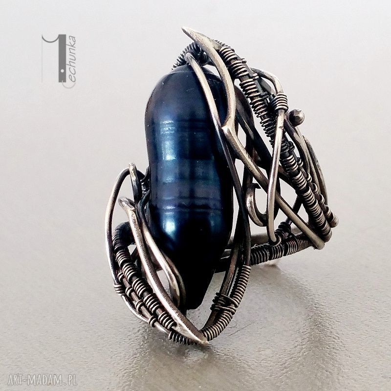 Skadi srebrny pierścionek srebro perła wirewrapping 929