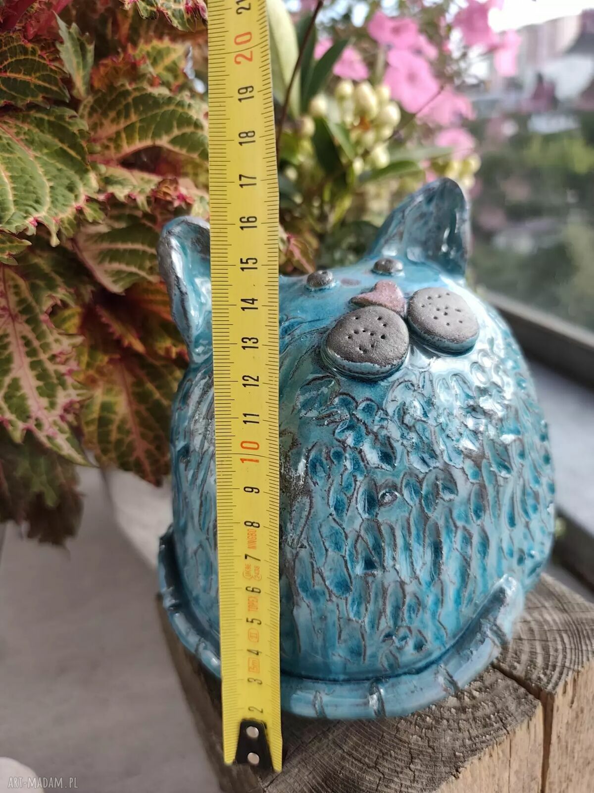 Ceramiczna skarbonka w kształcie kota