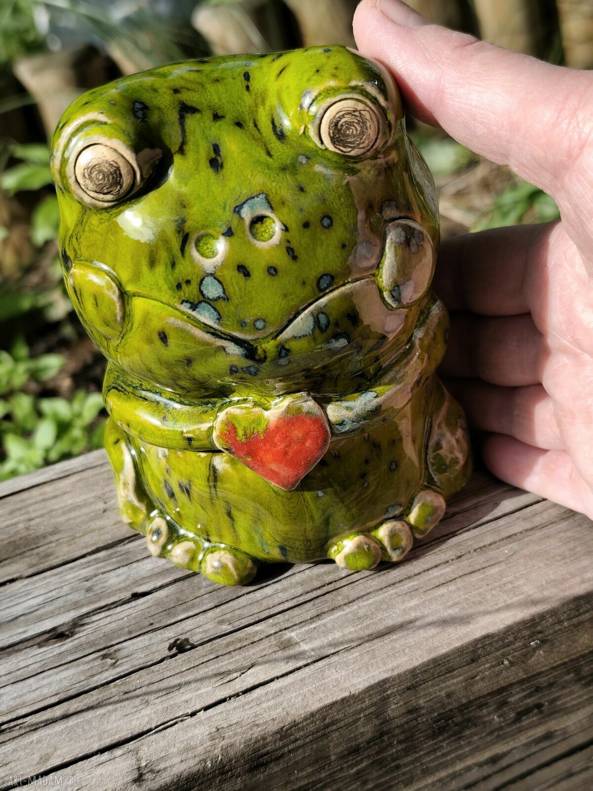 Skarbonka ceramiczna Żaba - prezent dla niej z rękodzieła