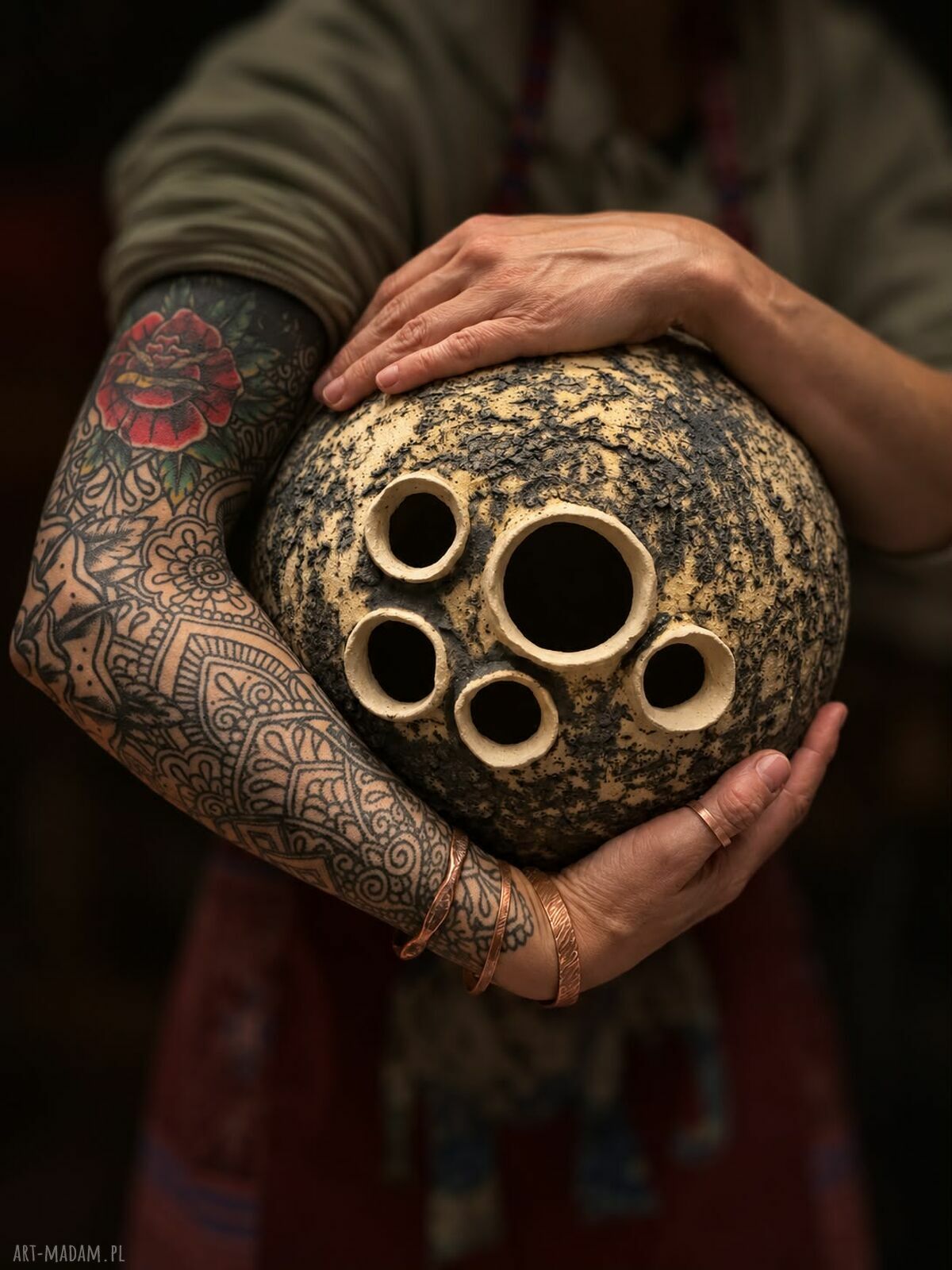 Skorupa Ziemi - ręcznie wykonany wazon ceramiczny