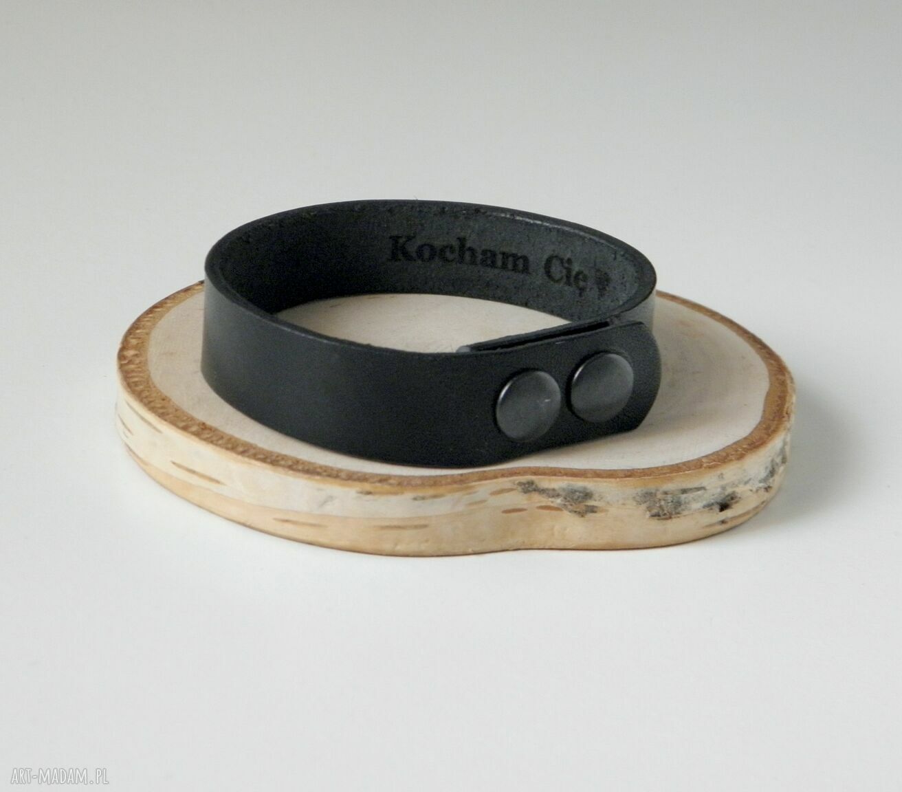 Męska skórzana bransoletka 1,5 cm - czarna „Kocham Cię ♥” personalizowana
