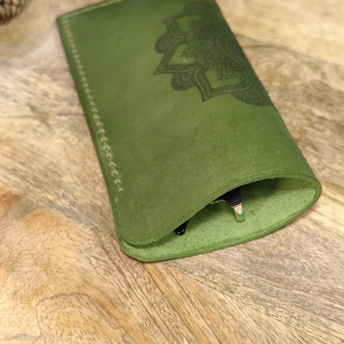 Skórzane etui na okulary z grawerem - personalizowane handmade