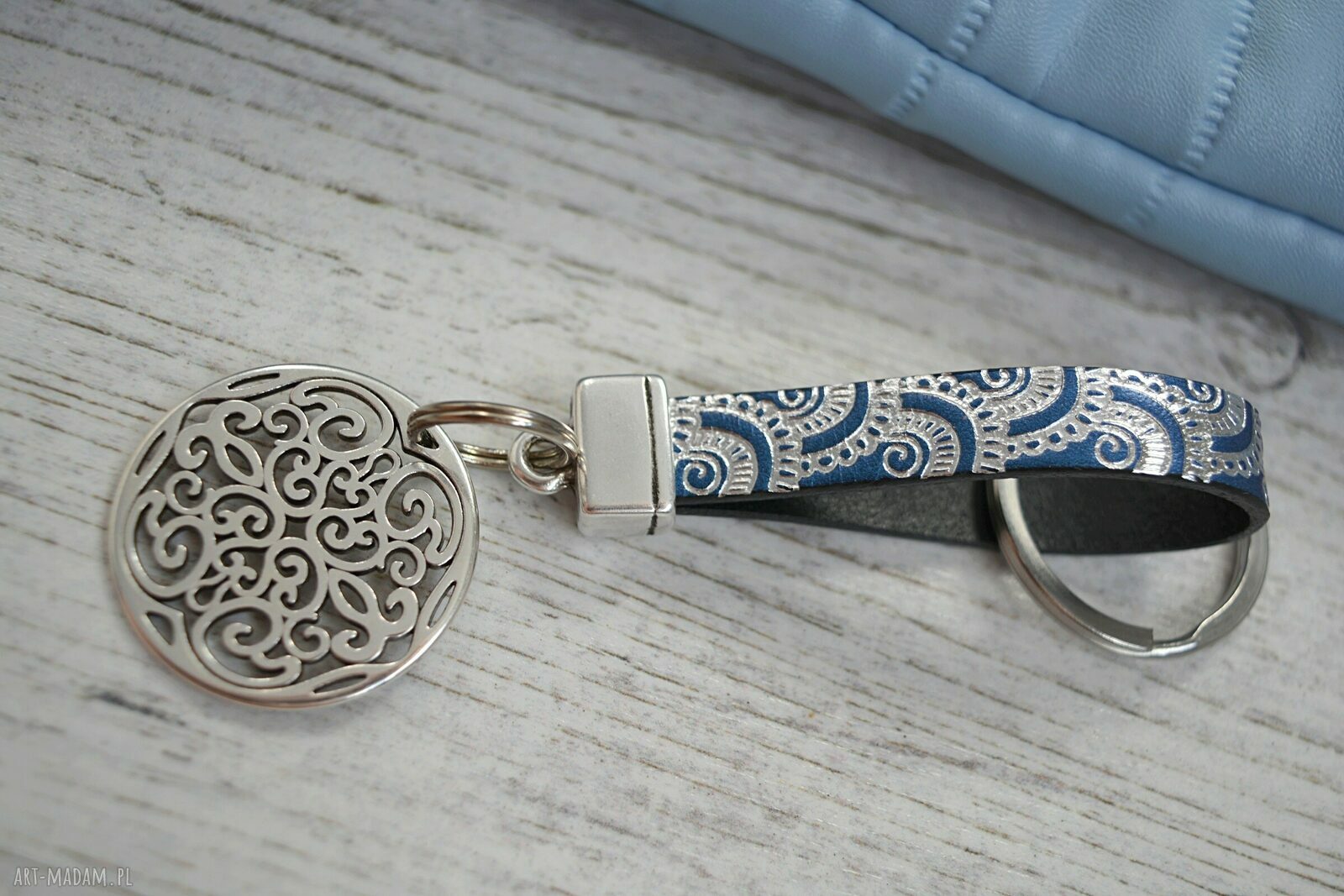 Skórzany brelok do kluczy orient waves navy blue
