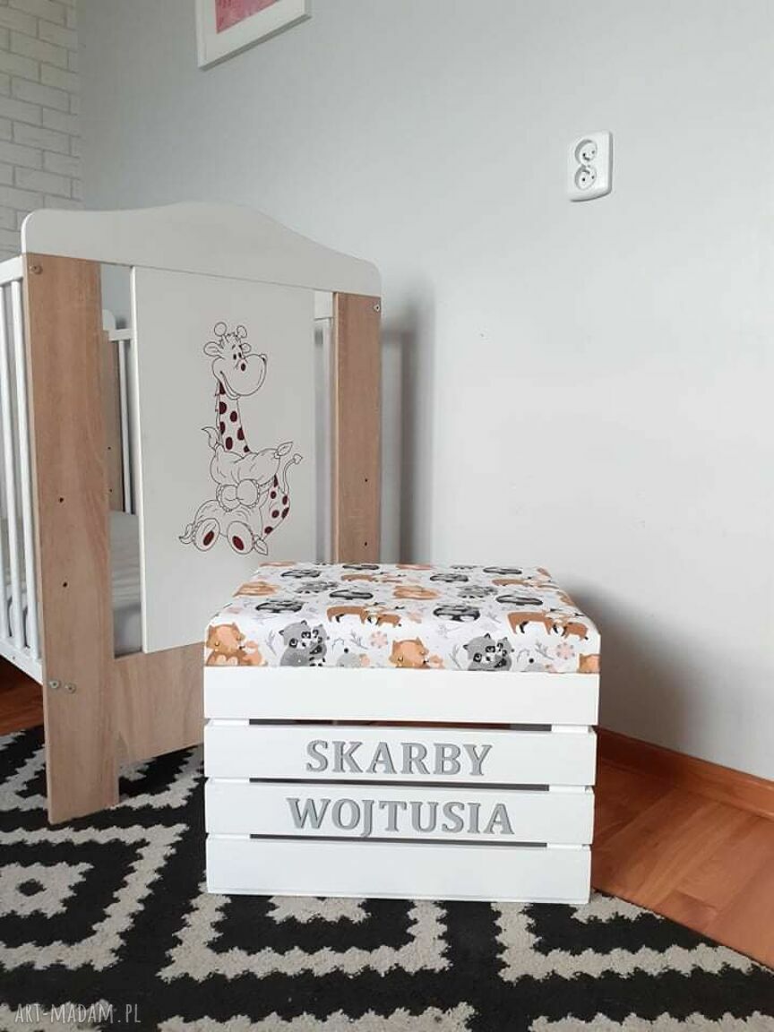 Skrzynia na zabawki LEŚNE ZWIERZĄTKA z personalizacją - prezent na chrzest i Dzień Dziecka
