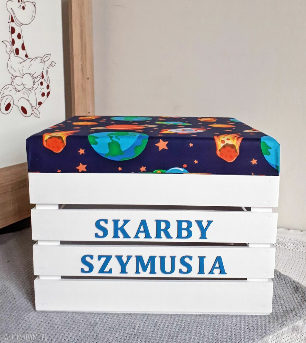 Skrzynia na zabawki KOSMOS - personalizowana skrzynia skarbów na chrzest i roczek