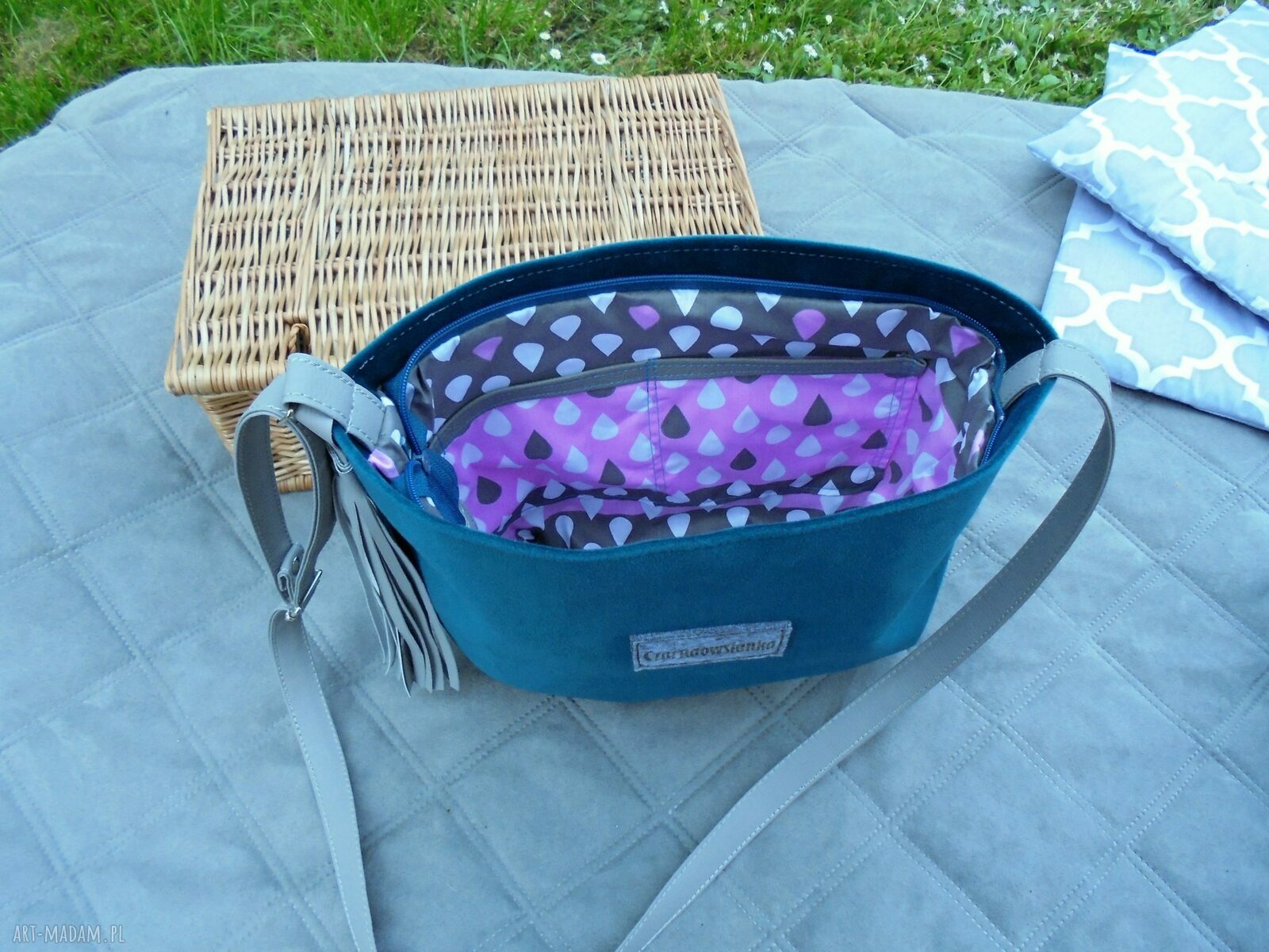 Hobo Slim Turkusowa - torebka handmade z regulowanym paskiem