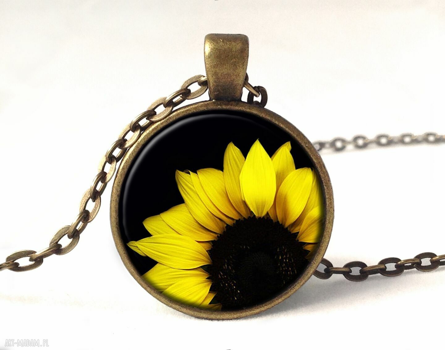 Słonecznik medalion łańcuszkiem kwiaty naszyjnik prezent