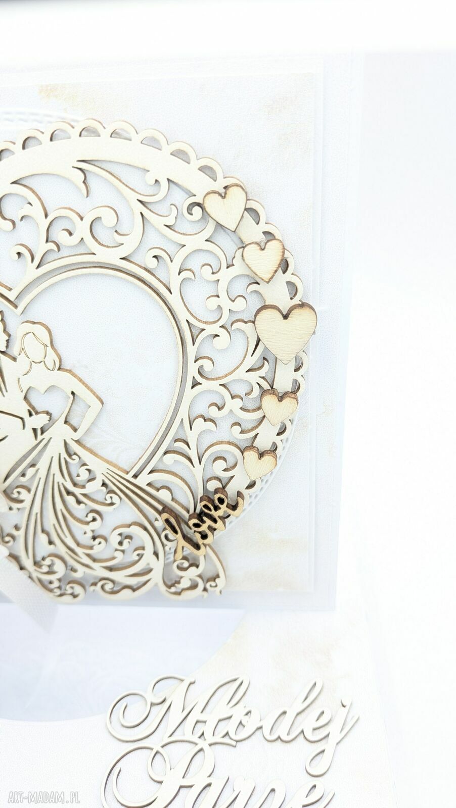 Ślubna kartka handmade 14x14 cm w pudełku z drewnianym sercem Mr & Mrs