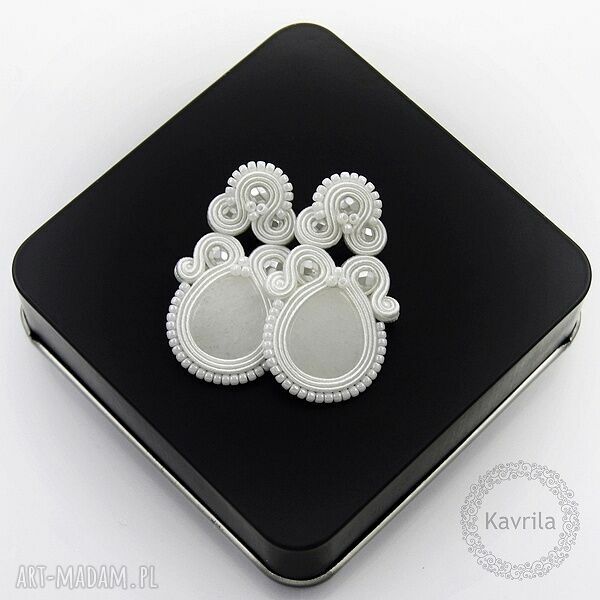 Kolczyki soutache sylite white ślubne wykonane techniką ręcznego