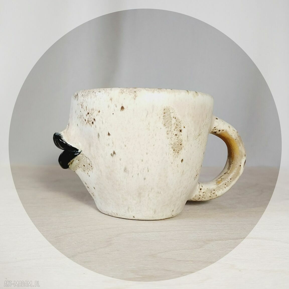 Sonia - filiżanka ceramiczna 300 ml z czarnymi ustami