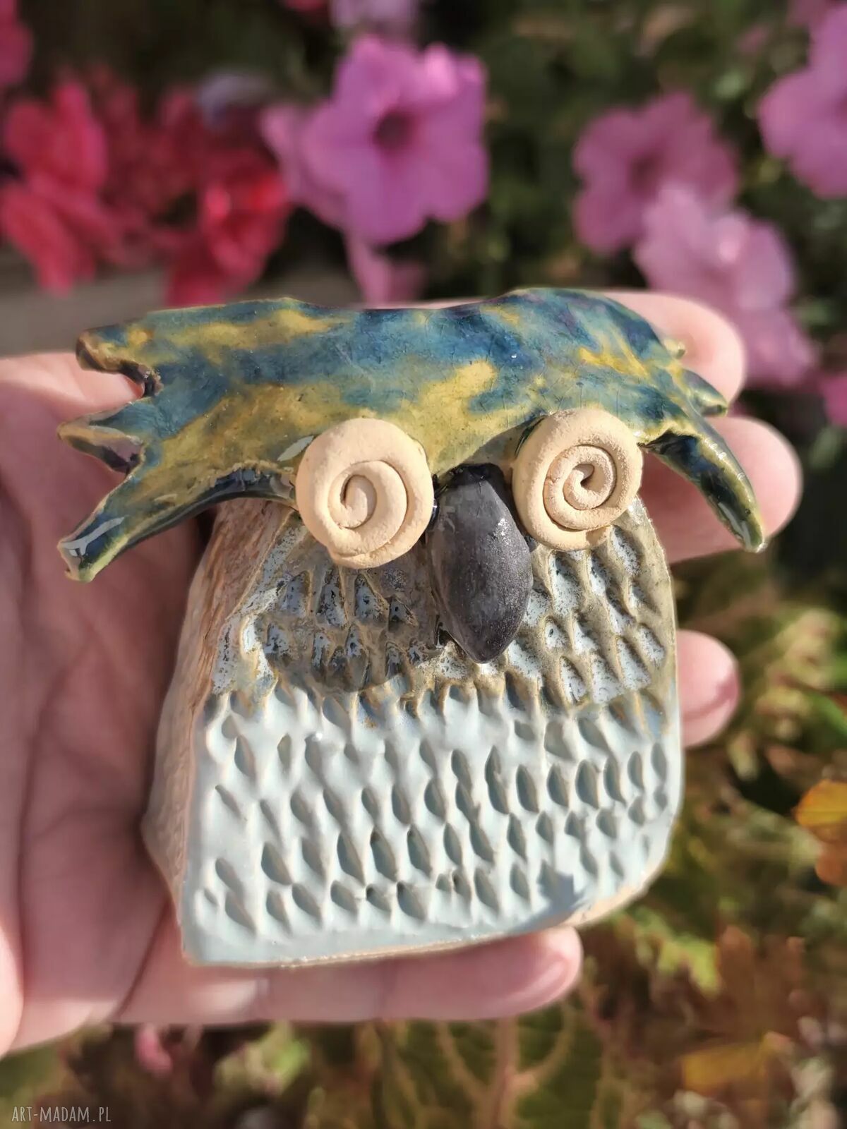 Ceramiczna sowa handmade - wyjątkowa figurka ptaka