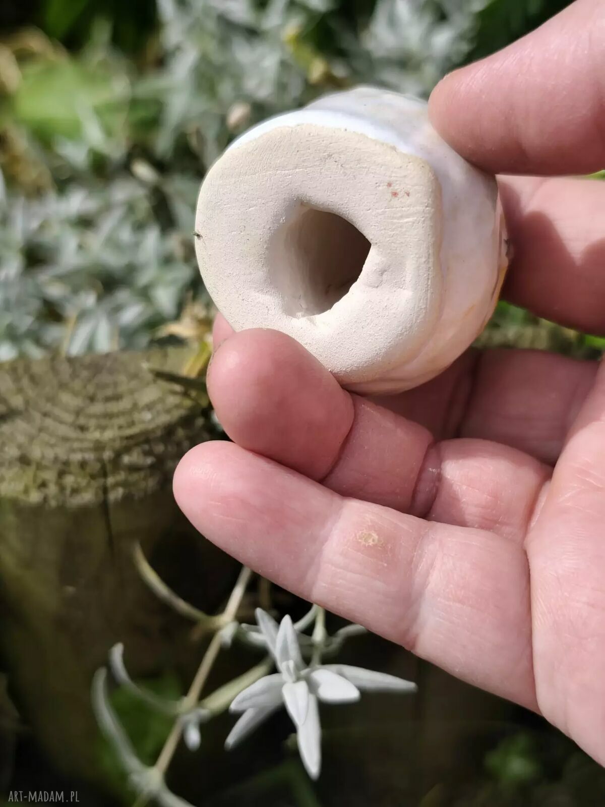 Ręcznie robiona sowa ceramiczna - wyjątkowa figurka do domu i ogrodu