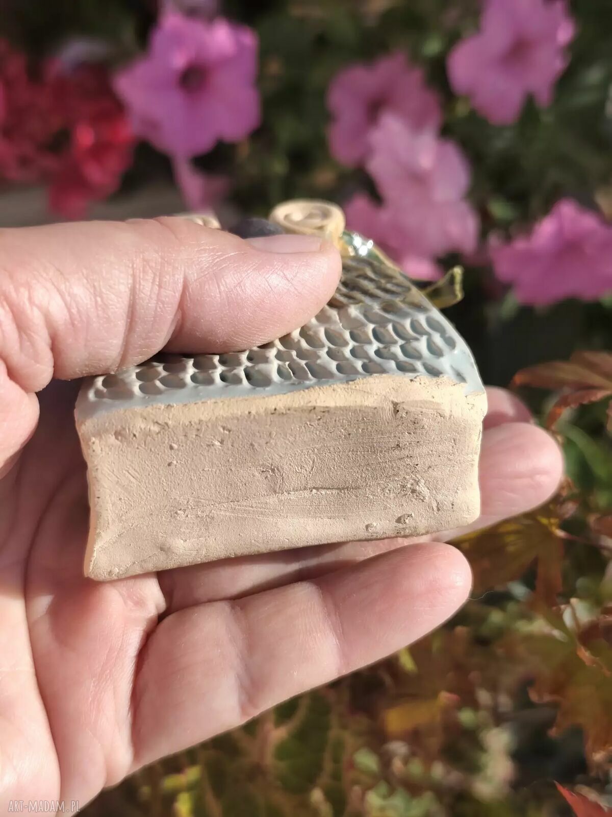 Ceramiczna sowa handmade - wyjątkowa figurka ptaka