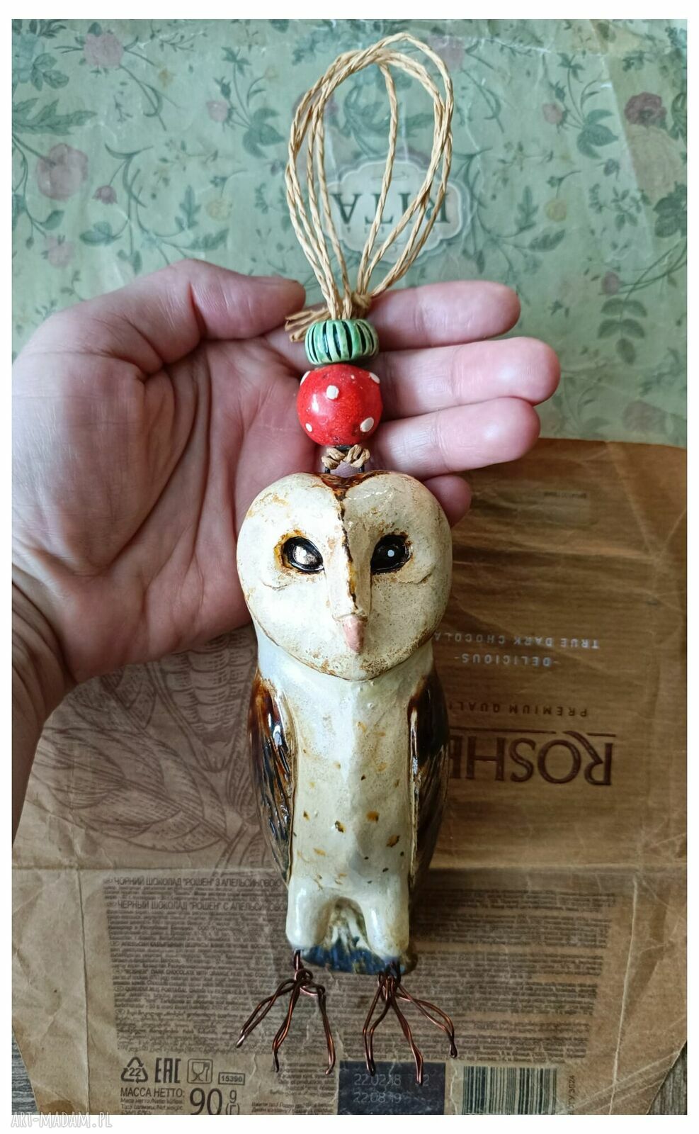 Sowa płomykówka - wisząca dekoracja z ceramiki handmade