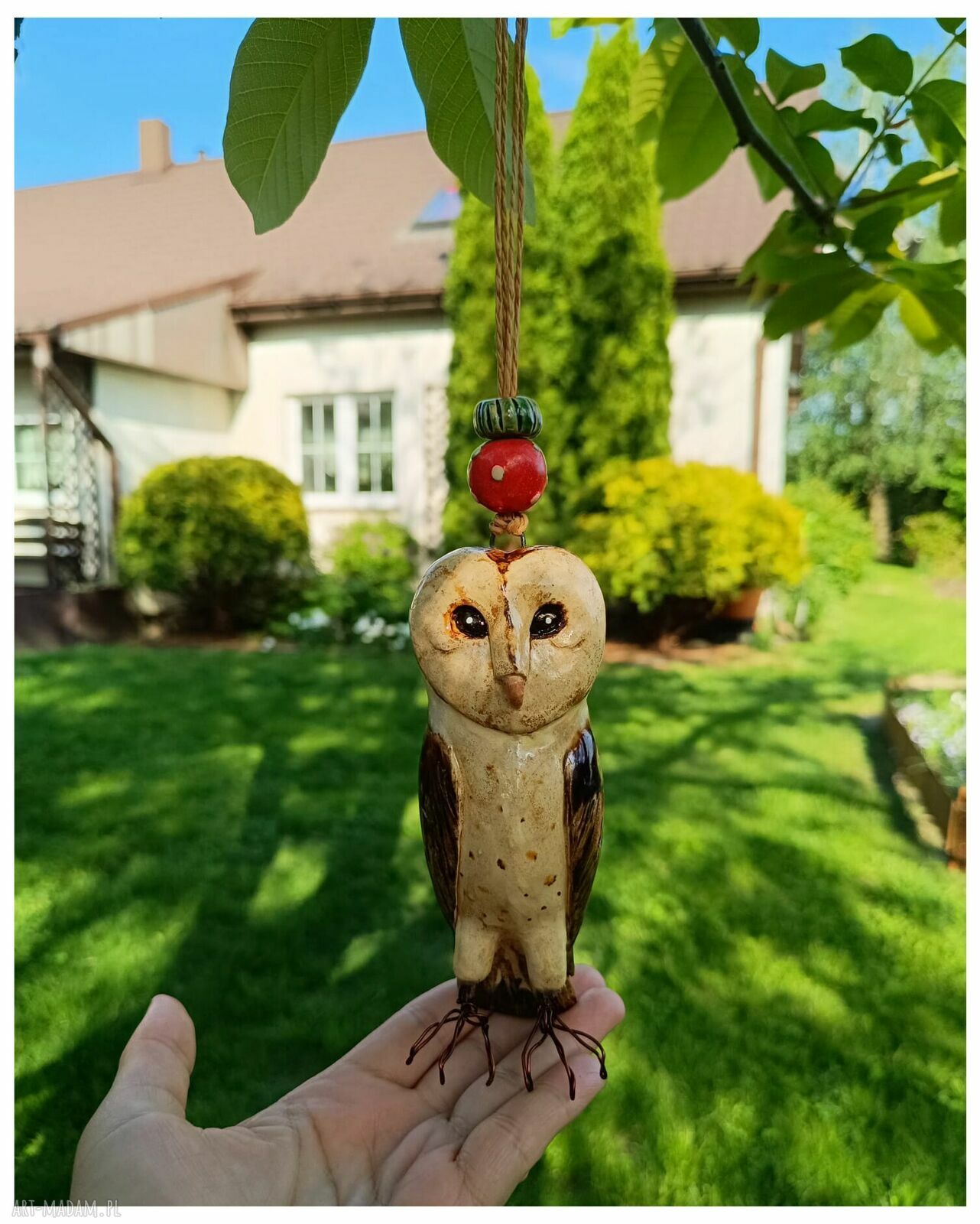 Sowa płomykówka - wisząca dekoracja z ceramiki handmade