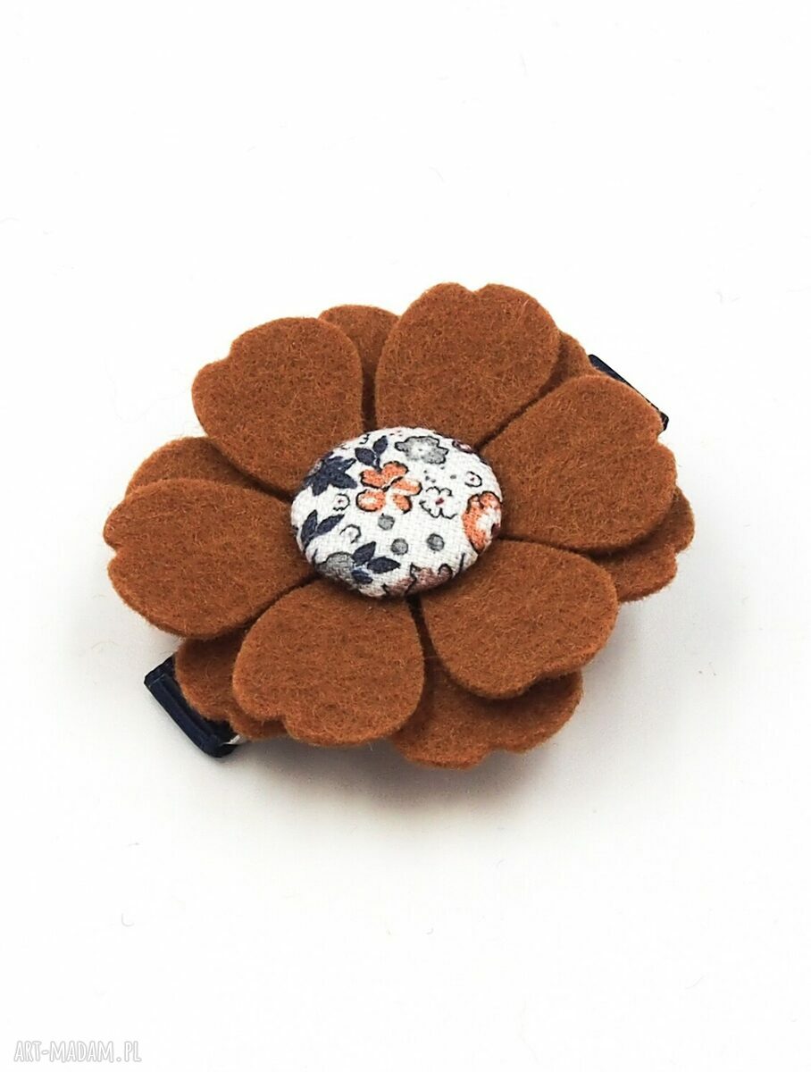 Spinka do włosów Kwiatek Nina - handmade z wełnianego filcu