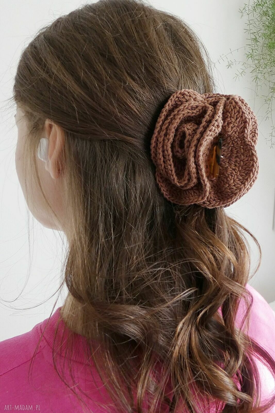 Spinka do włosów handmade - róża na klamrze w zgaszonym brązie