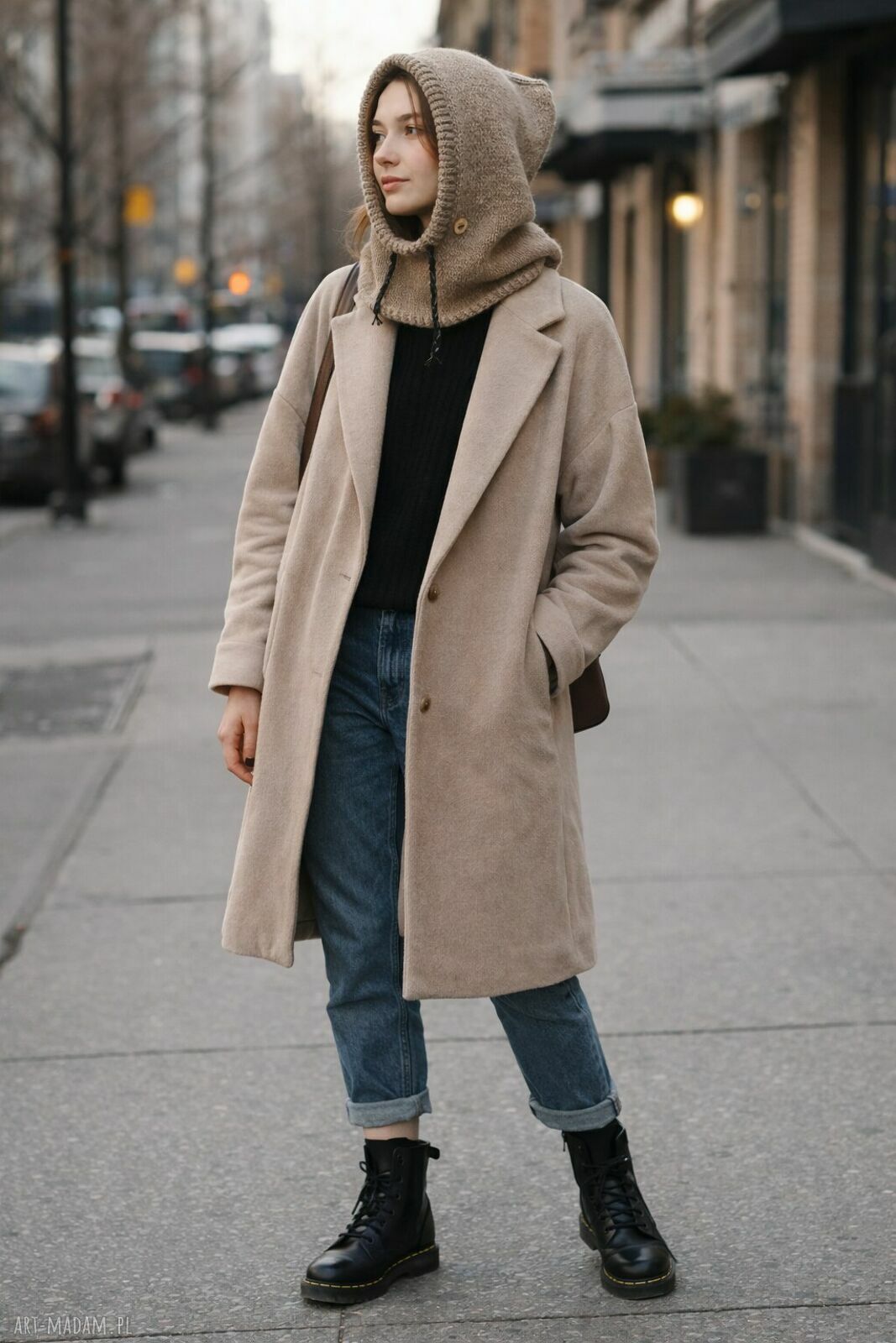Balaclava - kominiarka z alpaki taupe (oversize) dla kobiet
