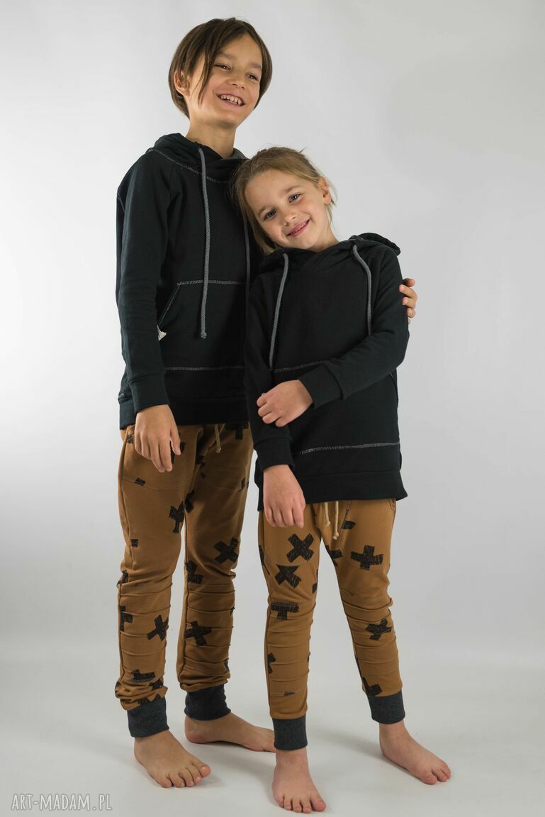 Brązowe spodnie baggy z łatami - handmade dla dziecka