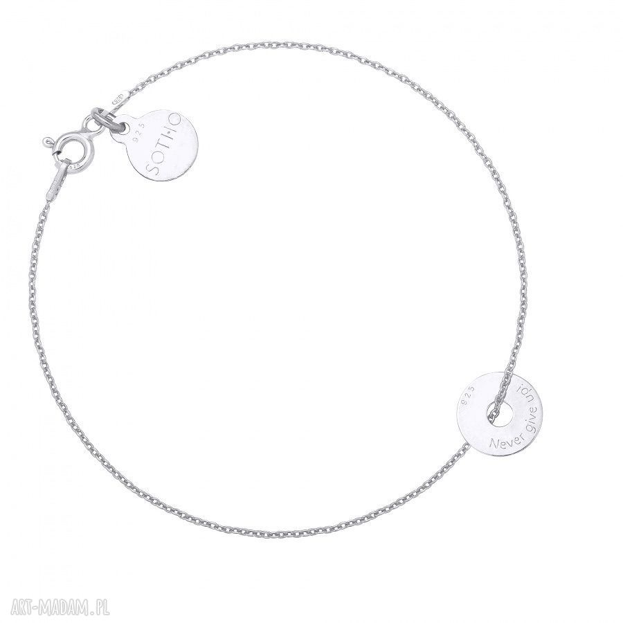 Srebrna bransoletka małą karmą never give grawer delikatna