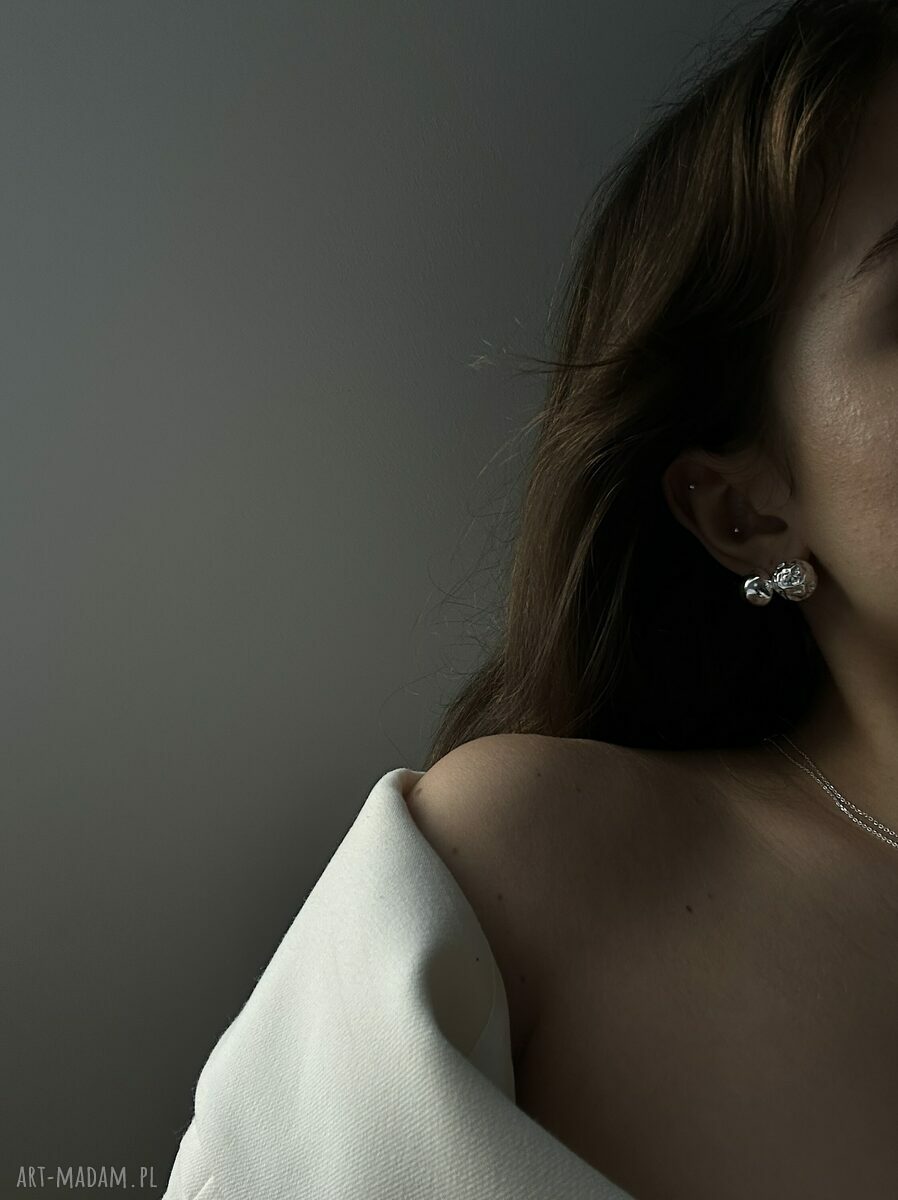 kolczyki: Srebrne kolczyki duże gniecione koła Ręcznie zrobione