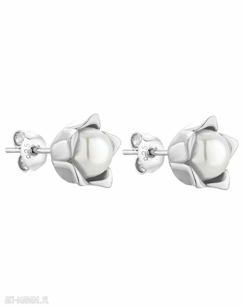 Srebrne kolczyki perłami perła kwiat sztyft białymi sotho
