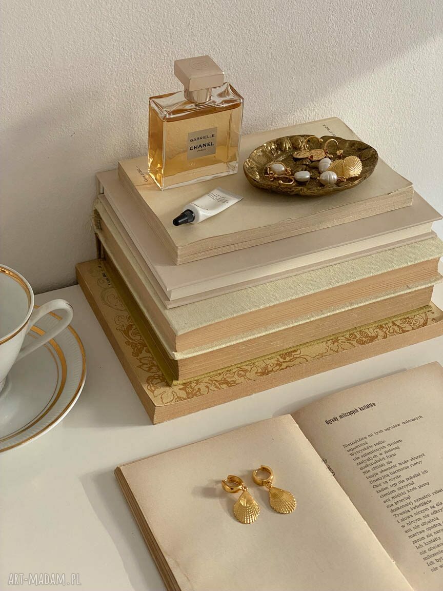 kolczyki: Srebrne kolczyki z muszlą Autorskie