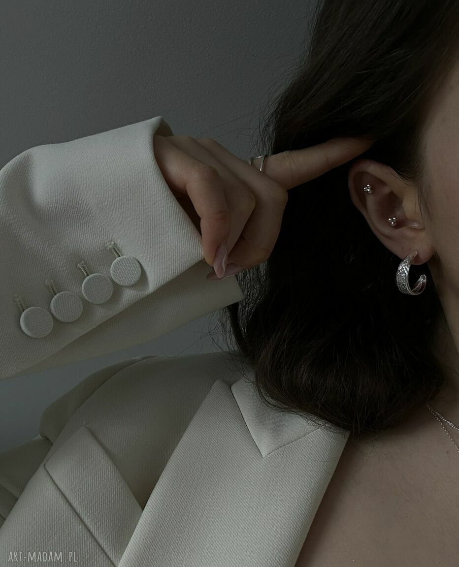 kolczyki: Srebrne masywne kolczyki półkola HandMade