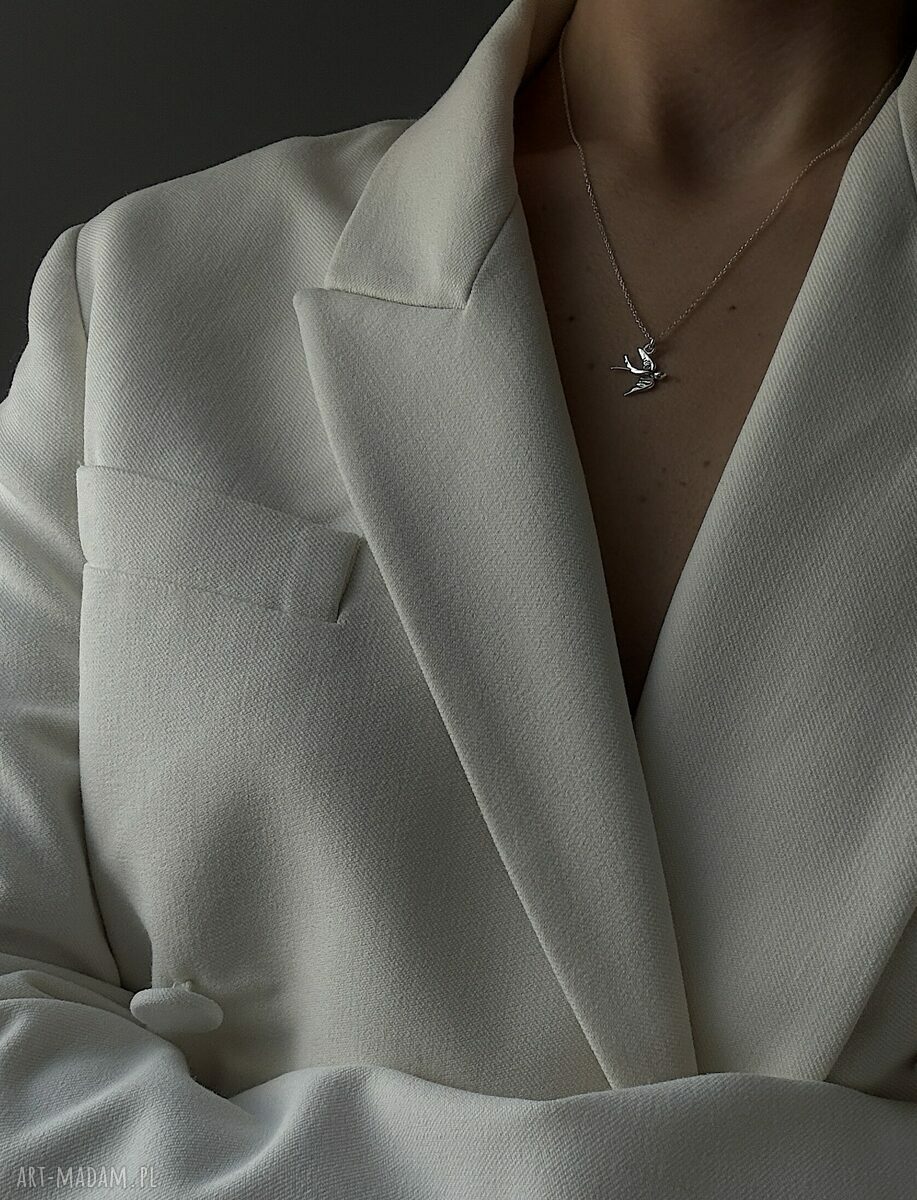 naszyjniki: SREBRNY NASZYJNIK Z JASKÓŁKĄ Handmade