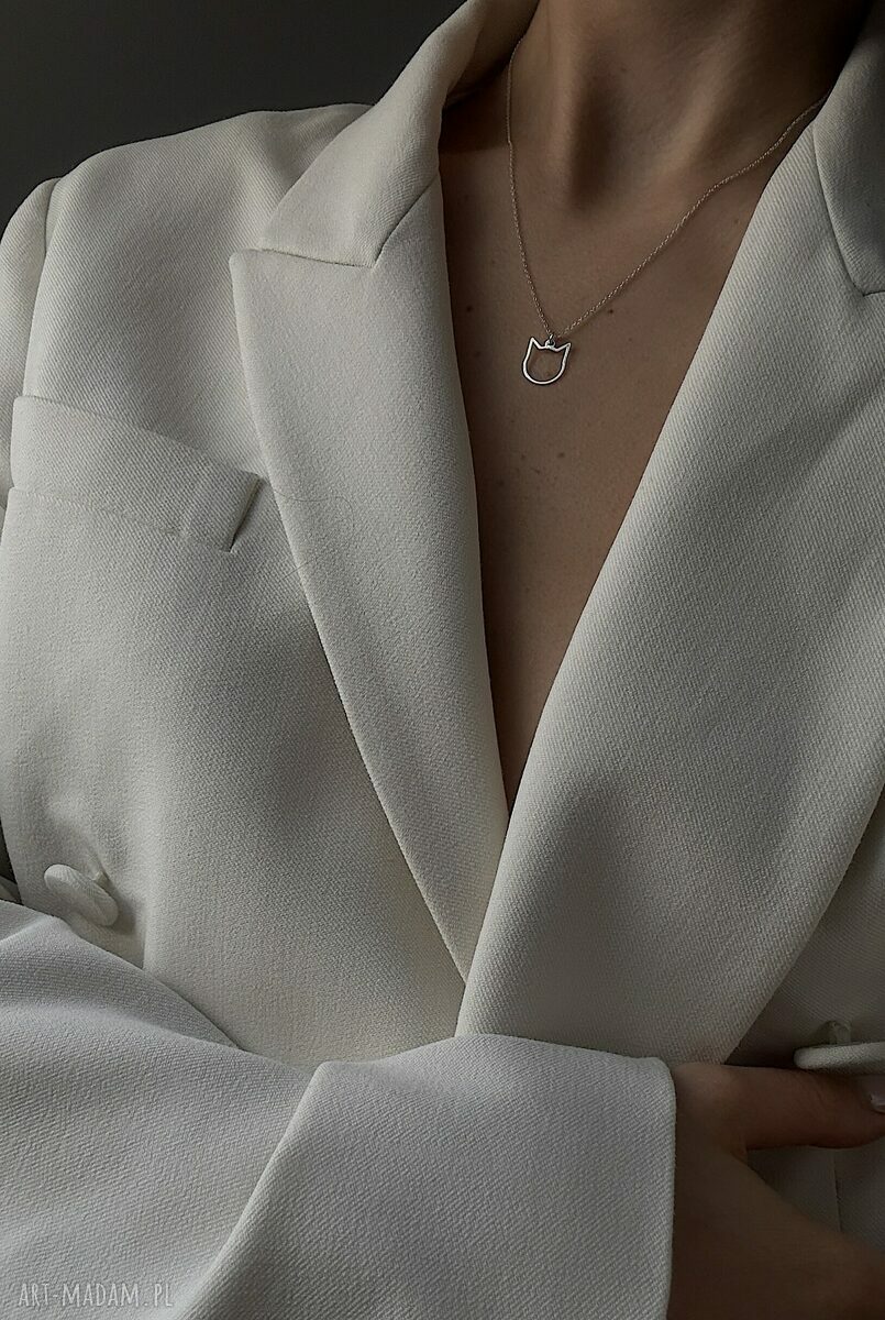 naszyjniki: srebrny naszyjnik z kotem ręcznie zrobione