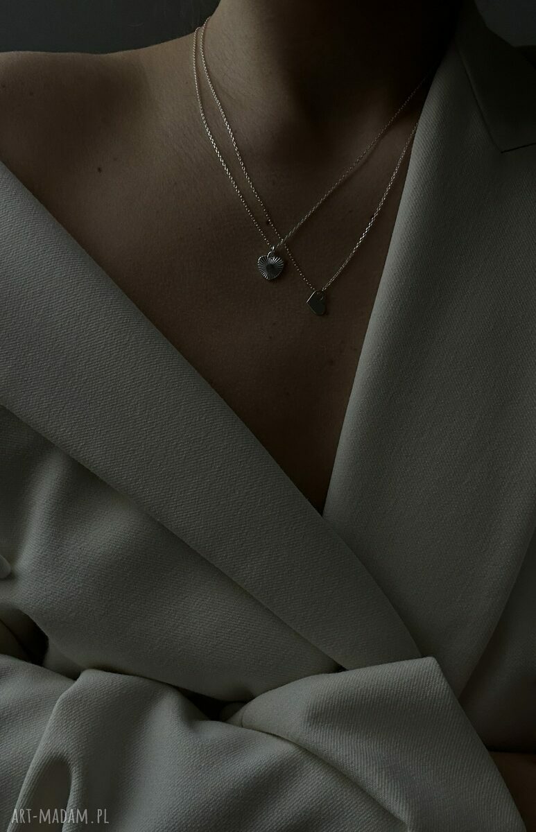 naszyjniki: srebrny naszyjnik z malutkim serduszkiem autorskie