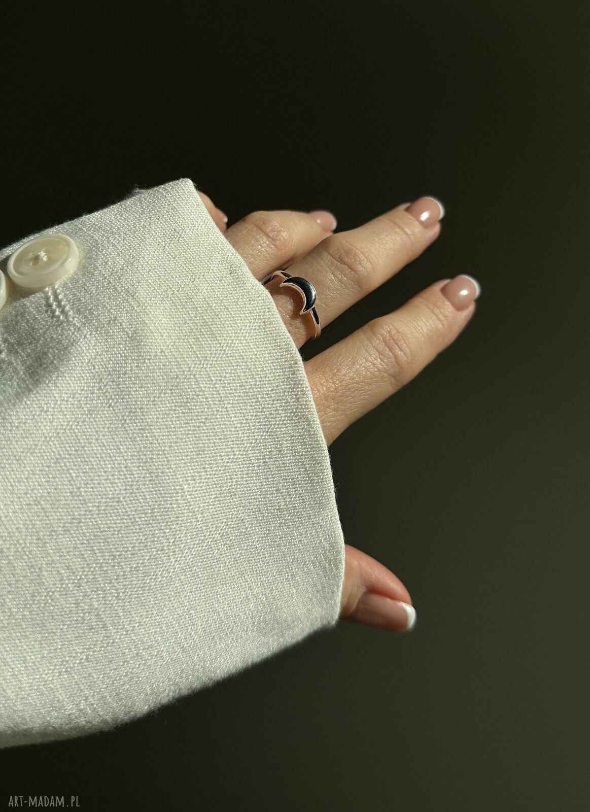 pierścionki: Srebrny pierścionek z księżycem Autorskie