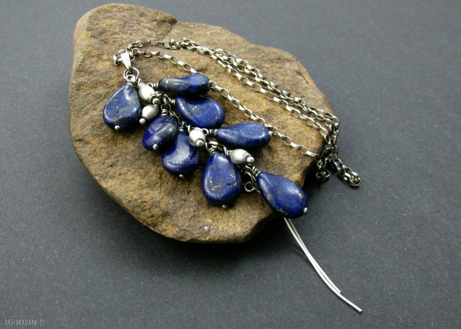 Srebrny wisior z lapis lazuli - oksydowany
