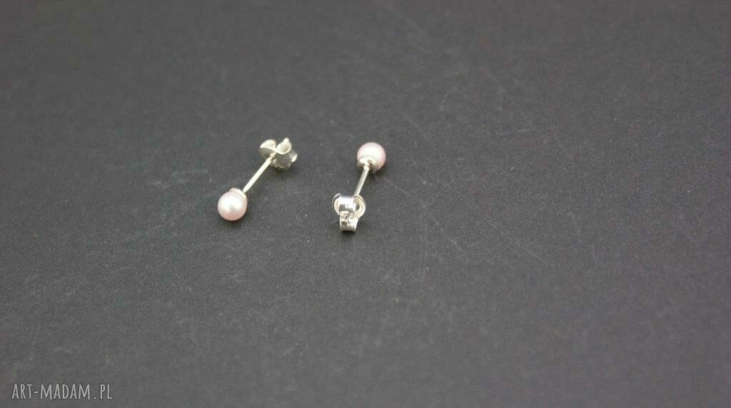 Kolczyki srebro 925 perła Rosaline 4 mm - delikatne wkrętki